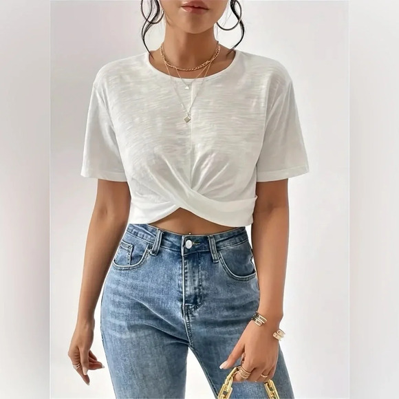 Mica’s Women's Ivory T-Shirt Solid Twist Front Crop Tee Beach Boho Casual L - Picture 1 of 10